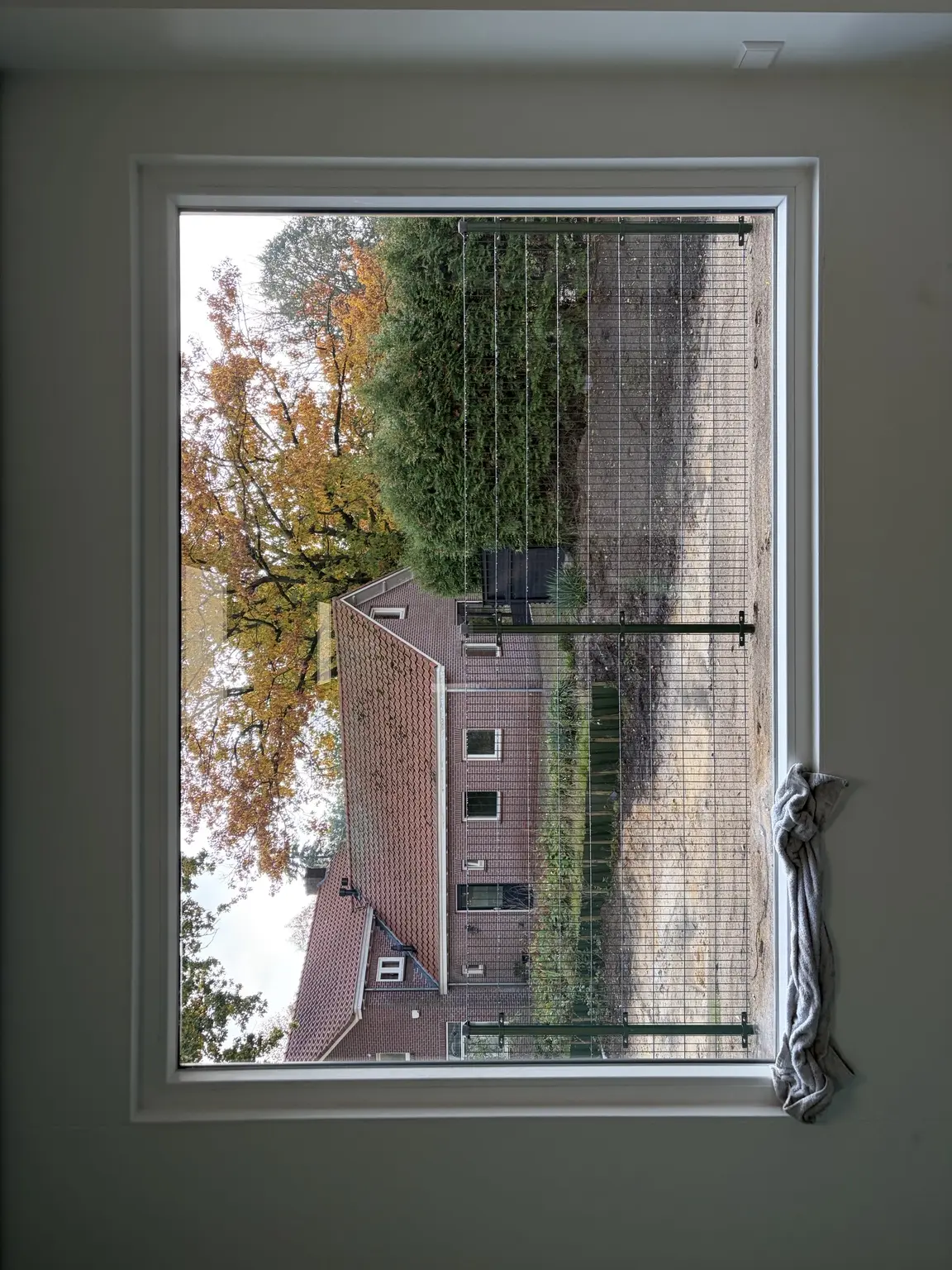 Dezelfde ruit na de glasbewassing